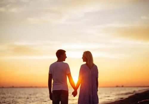 青岛婚外情取证：夫妻离婚后房产未过户可以出售吗